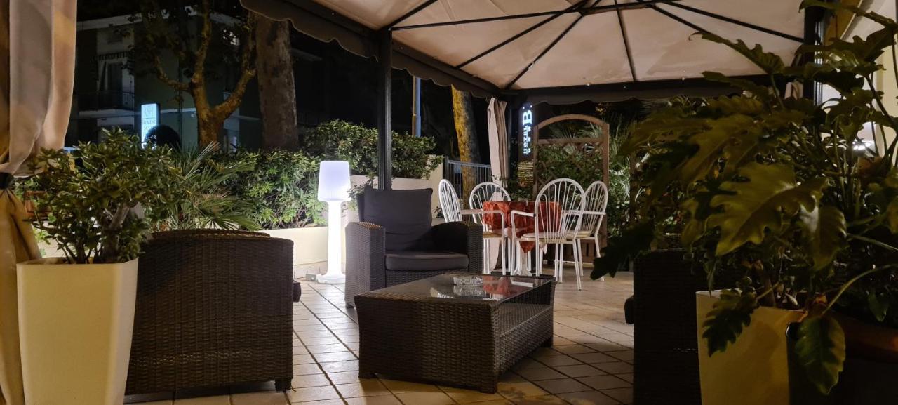 Hotel Beppe Rimini Exterior foto
